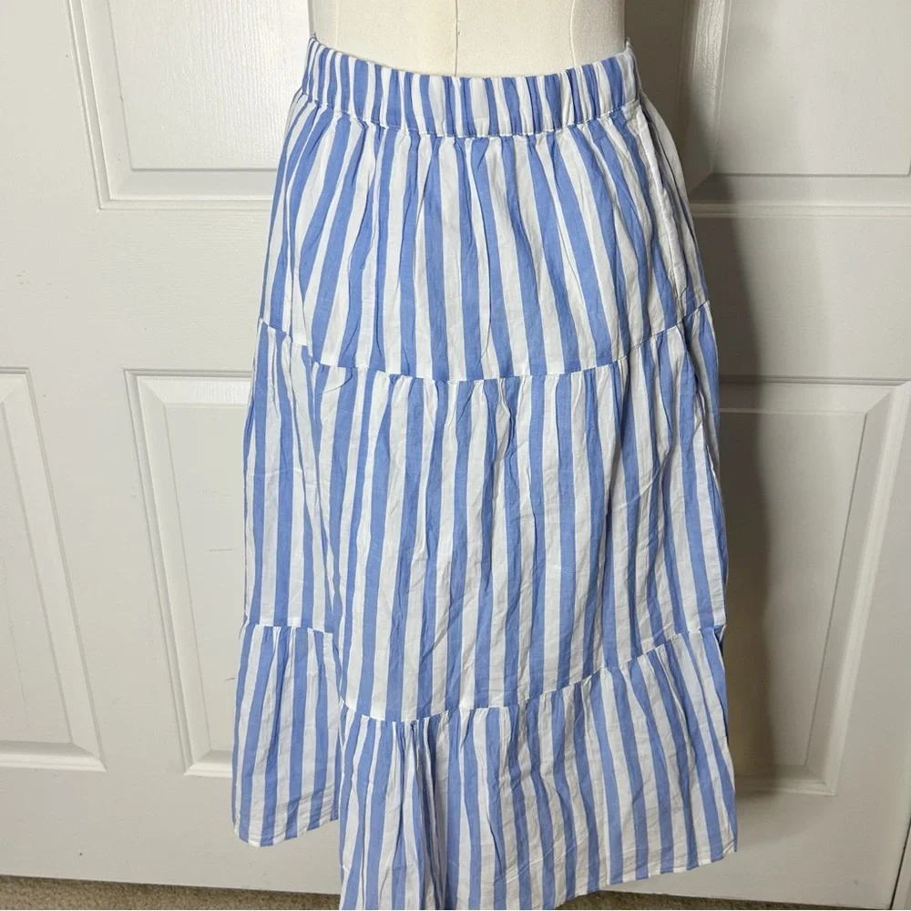 NWT J.Crew Tiered midi skirt (Size small) - Picture 5 of 8